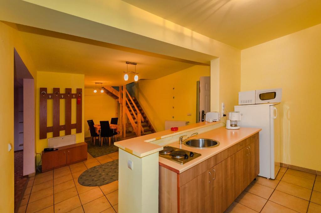 Aparthotel סיגישוארה מראה חיצוני תמונה